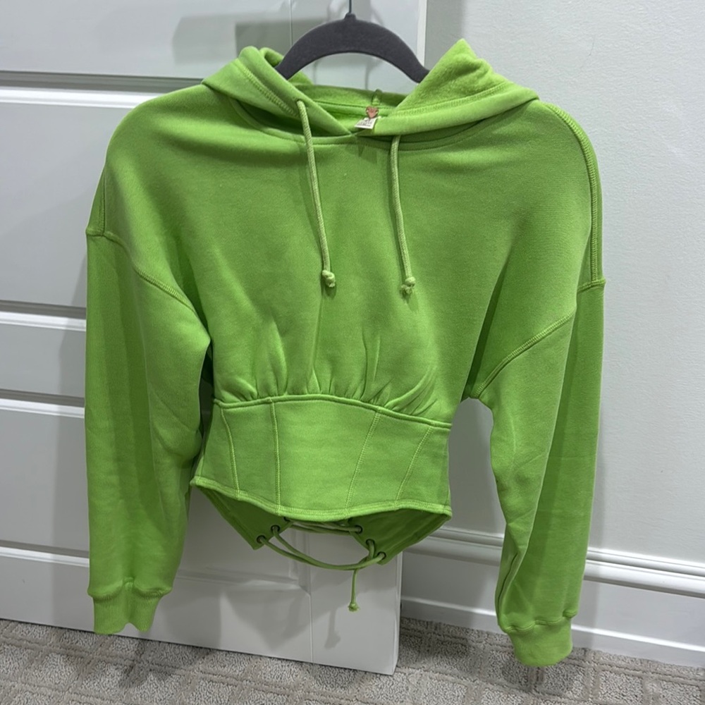 La Hearts Green Cropped Long Sleeve Hoodie
